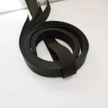 Кожа Ременная заготовка, черная 3,5+