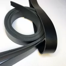 Кожа Ременная заготовка, двухсторонняя, черный 4,0+