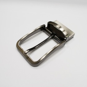 Кожа РЕМЕННАЯ ПРЯЖКА СПЛАВ, 40 ММ 028